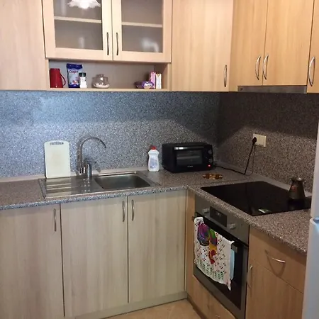 305 Golden Sands