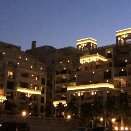 305 Golden Sands